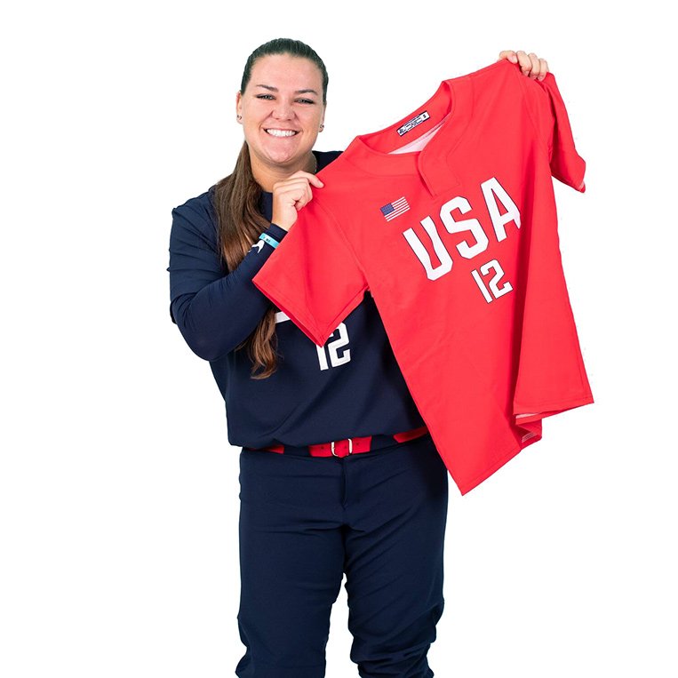 Taylor Edwards USA Softball Uniform